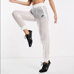 Nike Air Semi-Sheer Jogger Pant NWOT Size Small
